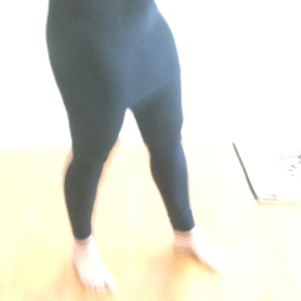 Comfy High Rise Grey Black Leggings Built In Skirt